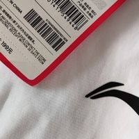 跑步新体验：李宁运动套装