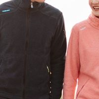 抓绒衣和冲锋衣搭配的基本原则是什么？