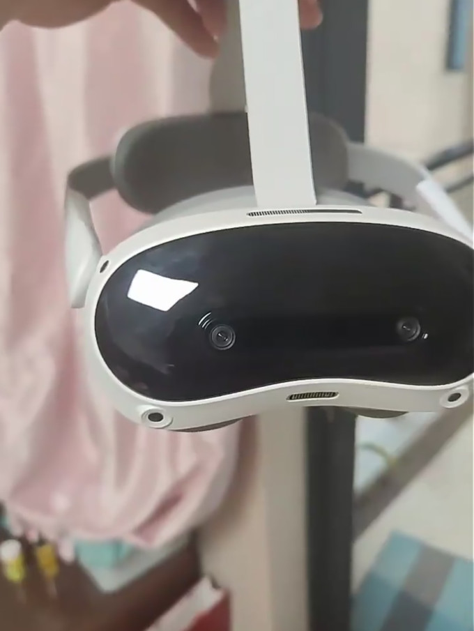VR设备