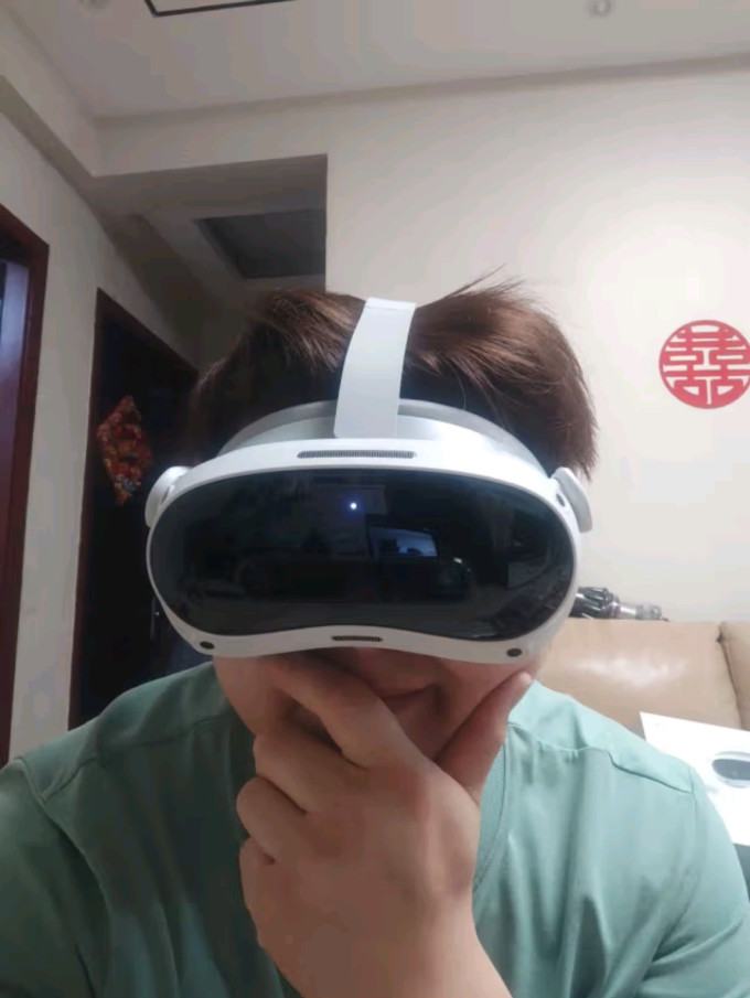 VR设备