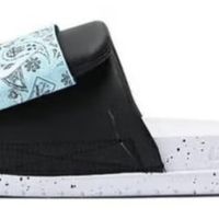 多功能Nike拖鞋，居家外穿皆宜