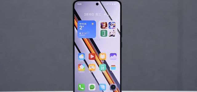 7000mAh超长续航手机制霸中端市场：两天一充+千元档为何成长辈追剧党刚需