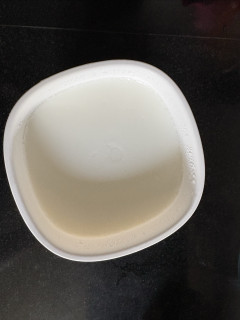 外面卖的大多数是假酸奶，还是自己做最放心