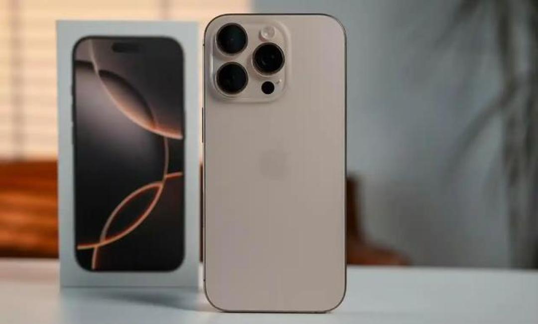 iPhone 16 Pro系列渠道价直降超千元 官方称未调价但经销商已行动