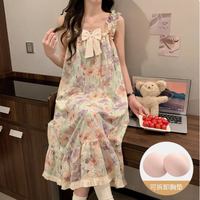 夏日甜心的梦幻之选 —— 甜心时报带胸垫吊带睡裙