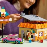 乐高辛普森最新套装 10352 Krusty Burger 公布了！嗯？好像很眼熟。。。