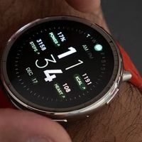 实用又好看的运动小帮手：AMAZFIT华米Active2智能手表