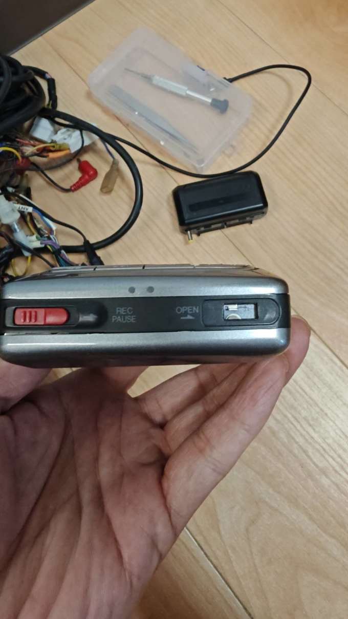 杰伟世音频播放器