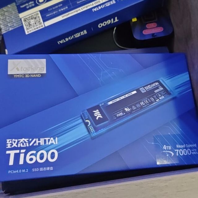 致态Ti600 SSD开箱笔记：高性能存储的蓝色旋风