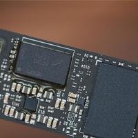闪迪SN8100 SSD以14.9GB/s读取速度登顶，7W超低功耗改写PCIe 5.0性能标准