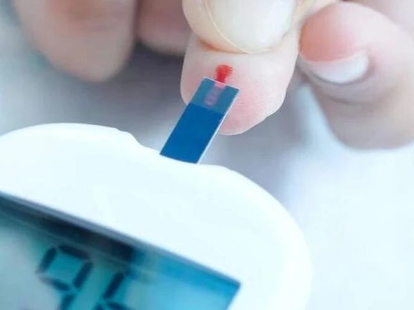 自测血糖时第一滴血能用吗？附正确操作及注意事项