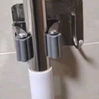 雅高不锈钢拖把挂钩：家居收纳的“隐形管家”