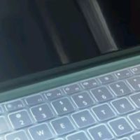 华为MateBook：超轻薄商务新选择，平板二合一，高效办公尽在指尖