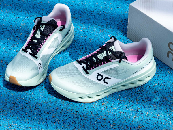 迈向云端，中短距离跑鞋推荐：On昂跑Cloudsurfer Next Z5