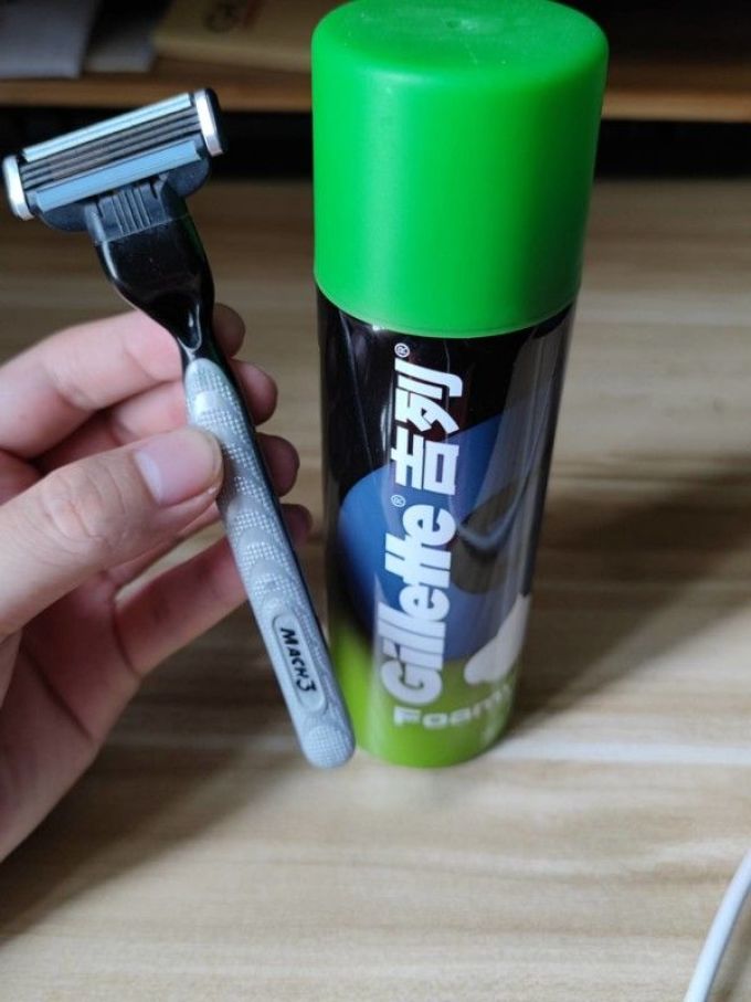 吉列剃须用品