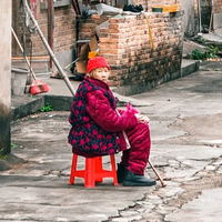 一加 12，在老街写就生活的浪漫