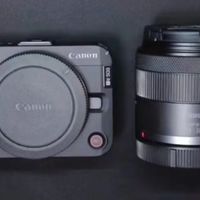 佳能 EOS R50V：入门级微单的理想之选