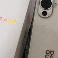 爱不释手的华为手机，拍照与续航兼备！