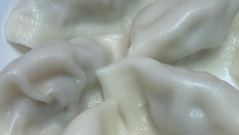 记一次在青岛下雨时候，晚上在一小餐馆吃夜宵的体验 