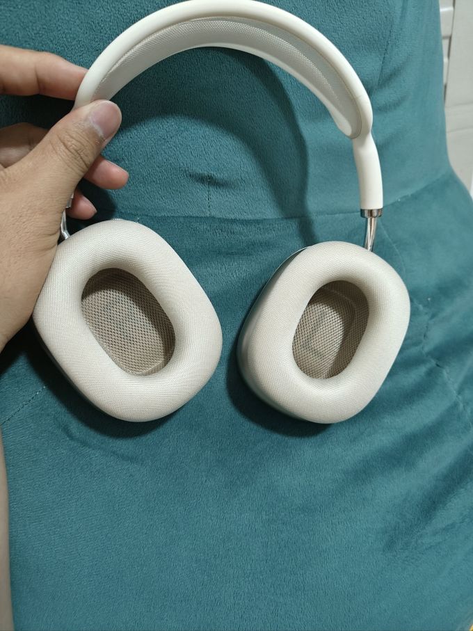 头戴式耳机