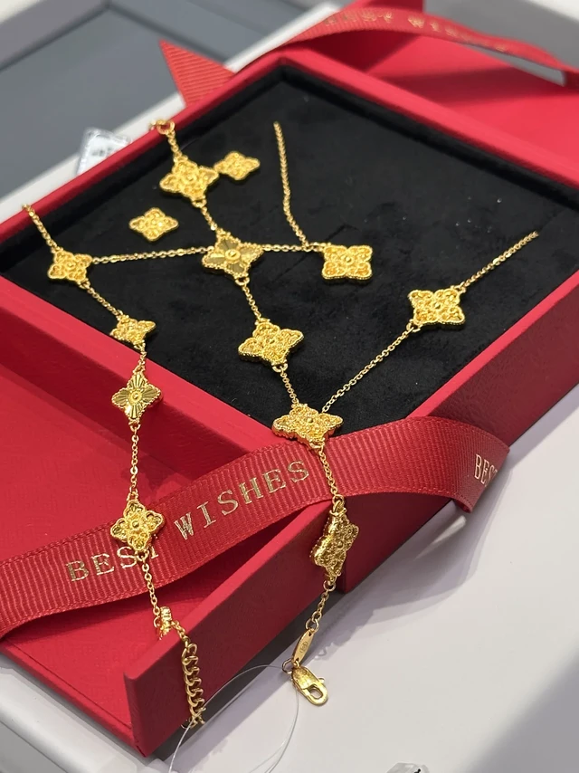 最近曼卡龙爆火的博尔赫斯‼️