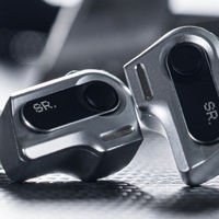 七彩虹 Silver Reference 三动圈入耳式耳机，999元