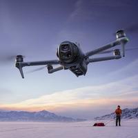 大疆Mavic 4 Pro三摄系统深度解析：哈苏加持下的全焦段航拍革命