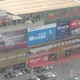 在万家丽建材市场感受科技感满满的卫浴