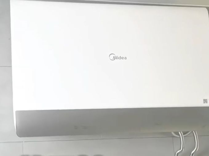 美的电热水器