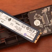 ASM2464加持固态新玩法！雷电接口让移动SSD飞起来！