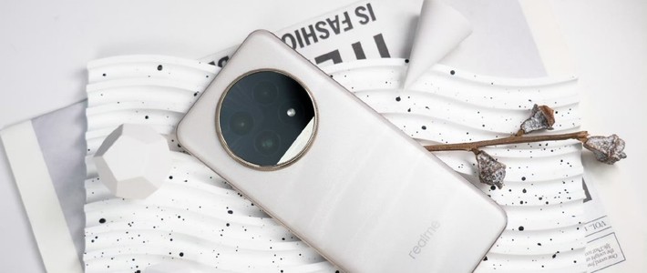 12GB+512GB跌猛成1599元，120倍潜望长焦+5200mAh