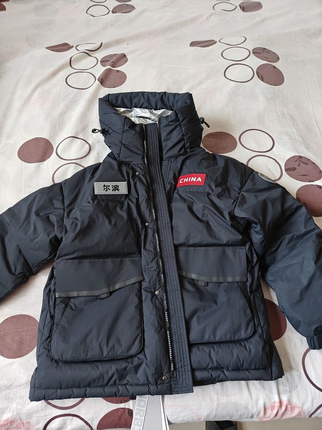 波司登太空哈尔滨羽绒服