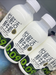 早餐来杯鲜牛奶健康身体每一天