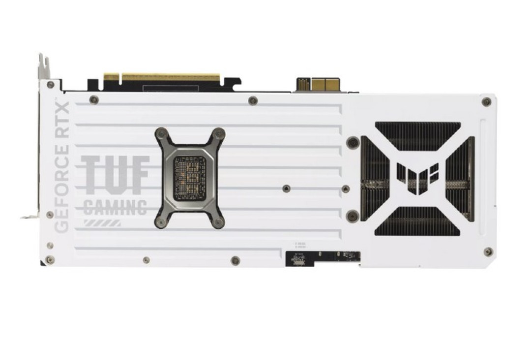 电脑展丨双供电，可拆卸：华硕发布 ROG Astral RTX 5090 BTF 和 TUF Gaming RTX 5070 Ti BTF 白色版显卡