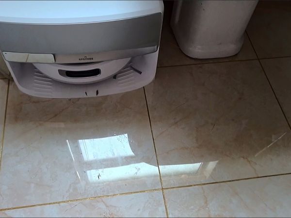 云鲸逍遥002实测！懒人清洁救星真有这么神？