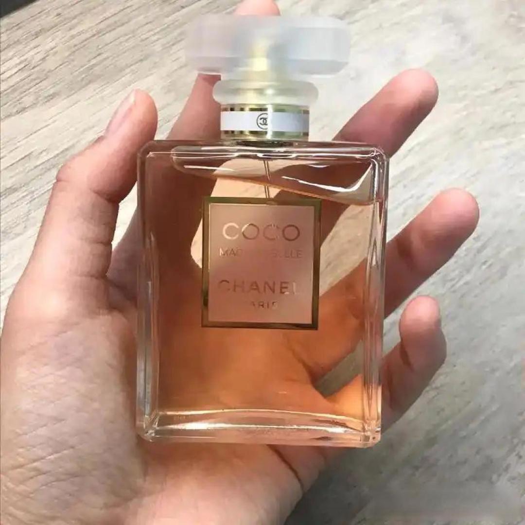 女生香水怎么选?香调与场合全解析+高性价比热门款推荐
