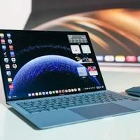 华为MateBook Fold发布：18英寸折叠巨幕如何颠覆移动办公视觉体验？