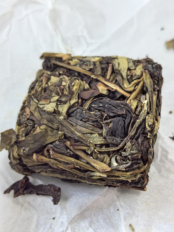 均尚乌龙茶