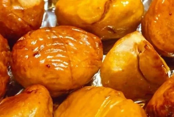 冬天,碰到它别手软!被称为“护肾果”!补肾又健脾,维生素是苹果10倍,香甜软糯~