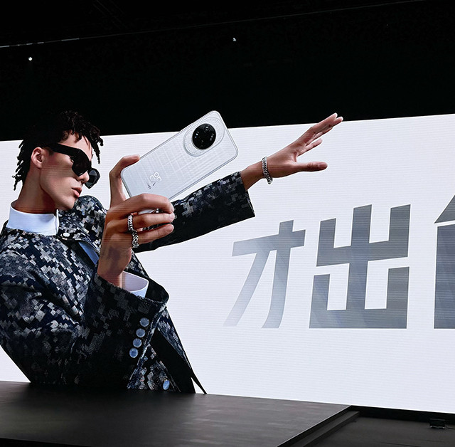 纯血鸿蒙新体验—华为nova 14来了