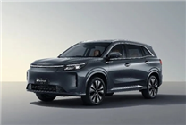 7.98万买中型插混SUV 纯电续航起步就165km！蓝电E5 PLUS先享版杀疯了