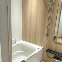 上海一户人家的卫生间火了，不做防水不贴瓷砖，那叫一个脑洞大开