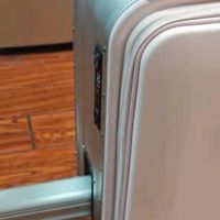 被问爆的电动行李箱，爱尔威你是懂旅行的