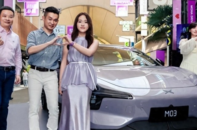 520 开箱：小鹏 MONA M03 Max 颜值续航双升级，智能驾驶价格战