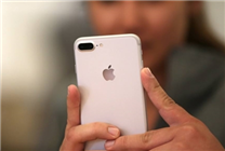 苹果首款双摄手机落幕！iPhone 7 Plus、iPhone 8被列入过时产品