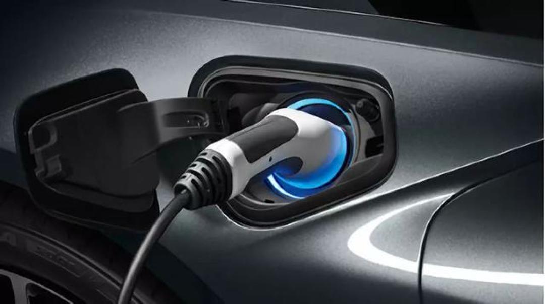 电动车慢充功率为何锁定3.3kW和6.6kW?技术、电网与成本的终极平衡