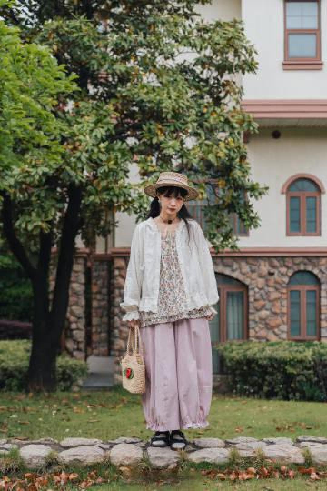 海棠未眠时：如何用川端康成的诗意打开今夏最氛围感穿搭