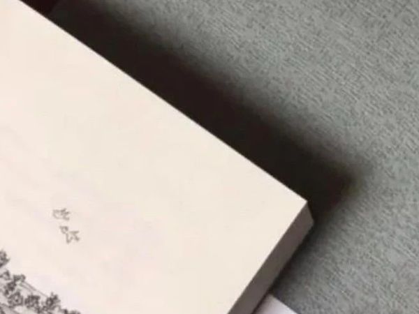金宇澄《繁花》 - “讲起来有荤有素，其实是悲的”