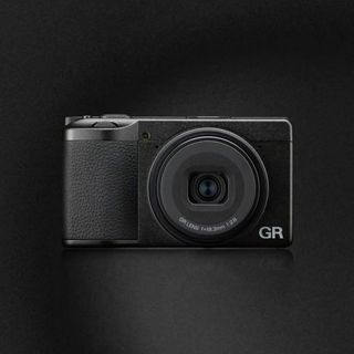 时隔七年 经典进化，理光 RICOH GR IV 正式官宣开发中