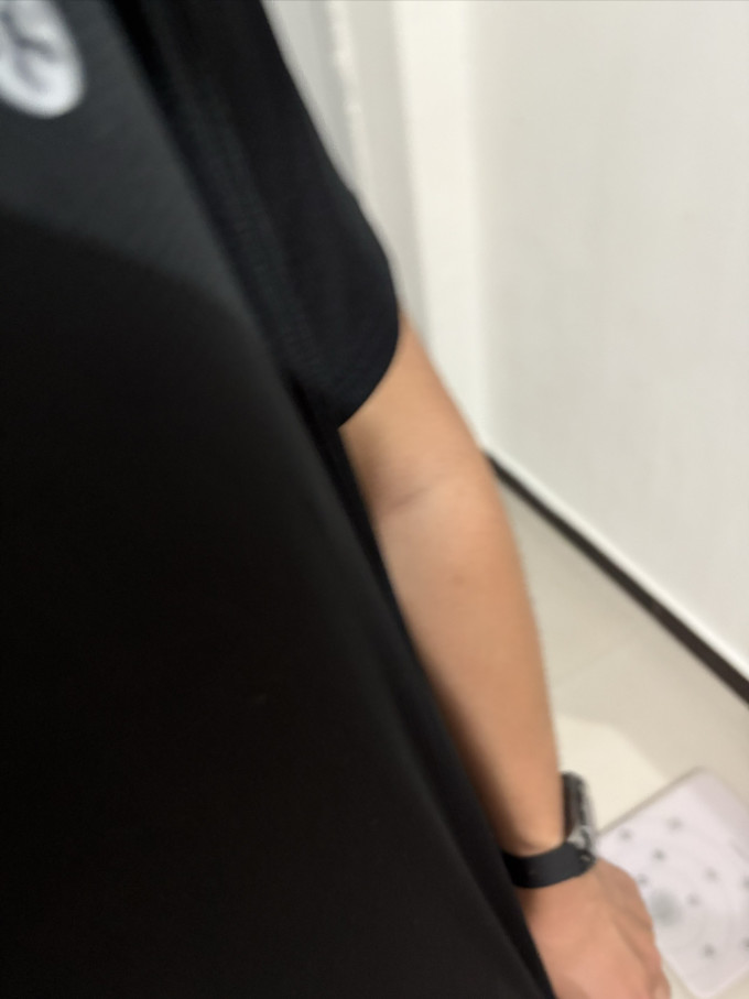 必迈运动T恤